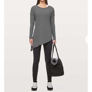 Lululemon To The Point Long Sleeve Modern Stripe Heathered Black White Size M